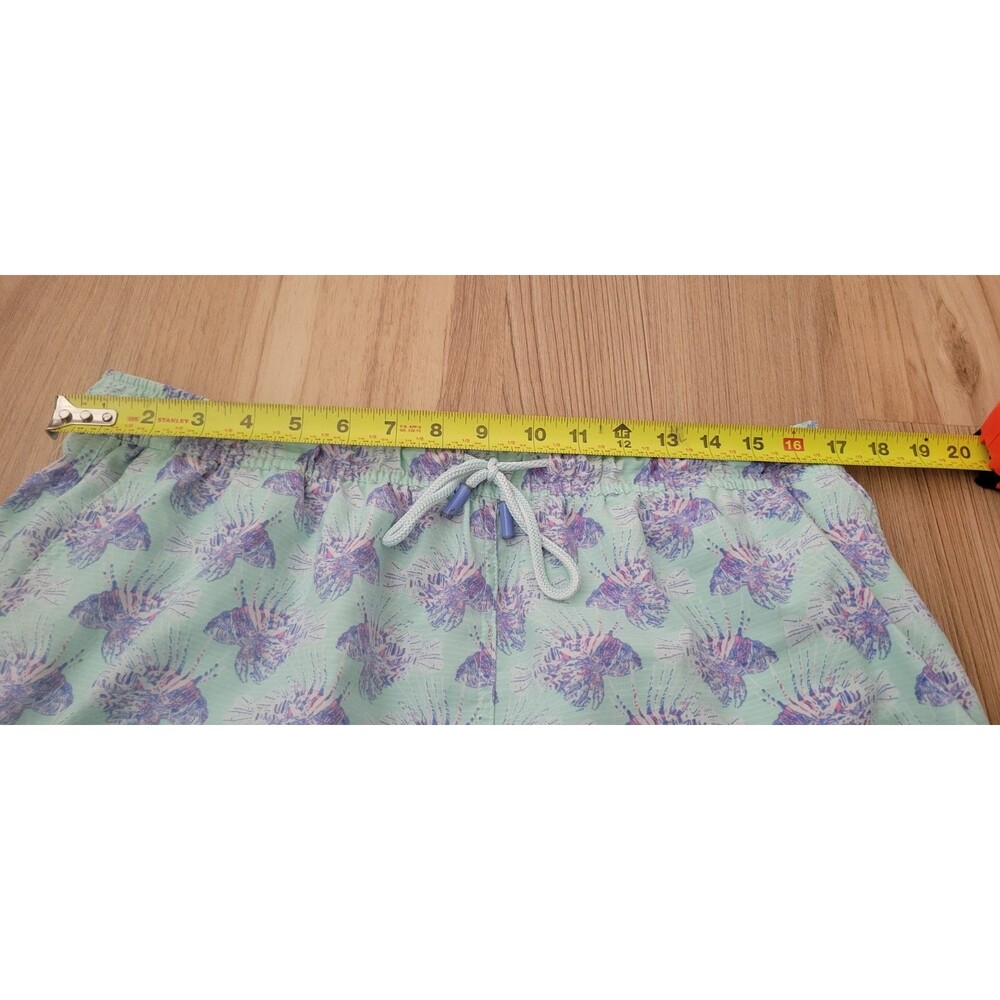 Peter Millar Swim Shorts Mens XL Blue Seaside Trunks Lionfish pattern Mesh - Picture 9 of 13
